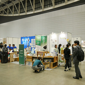 Jcrossスタッフが2024年図書館総合展を振り返る!